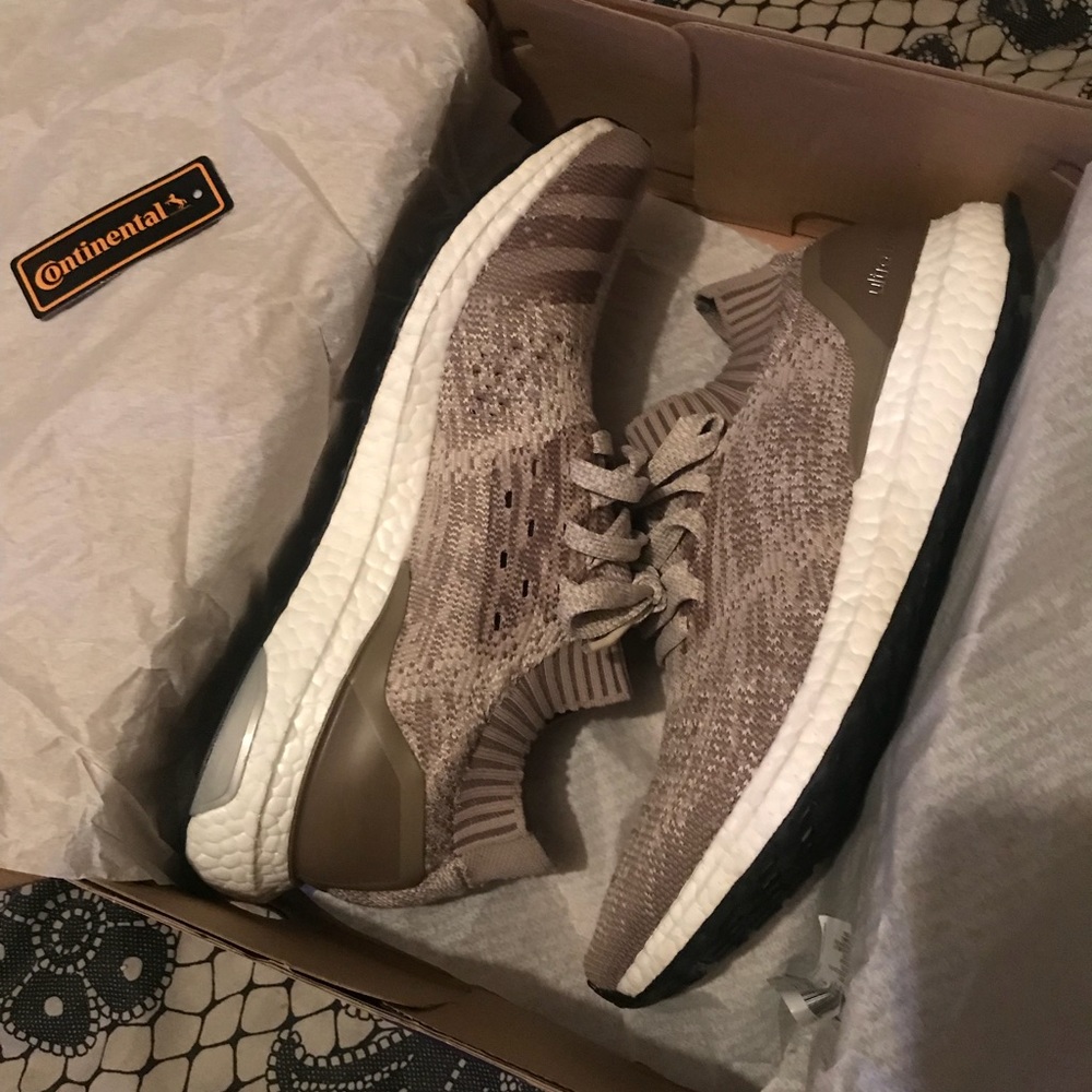 ULTRA BOOST UNCAGED